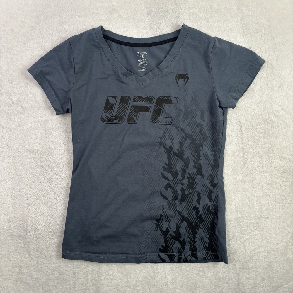 UFC Venum Grey Short Sleeve V-Neck Shirt Graphic Women's Small MMA